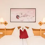 Hotell Zentral 4*