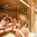 Zentral Hotell 4*