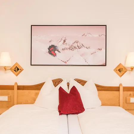 Hotel Zentral 4*